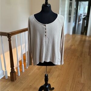 Universal Thread Beige Button-Down Shirt